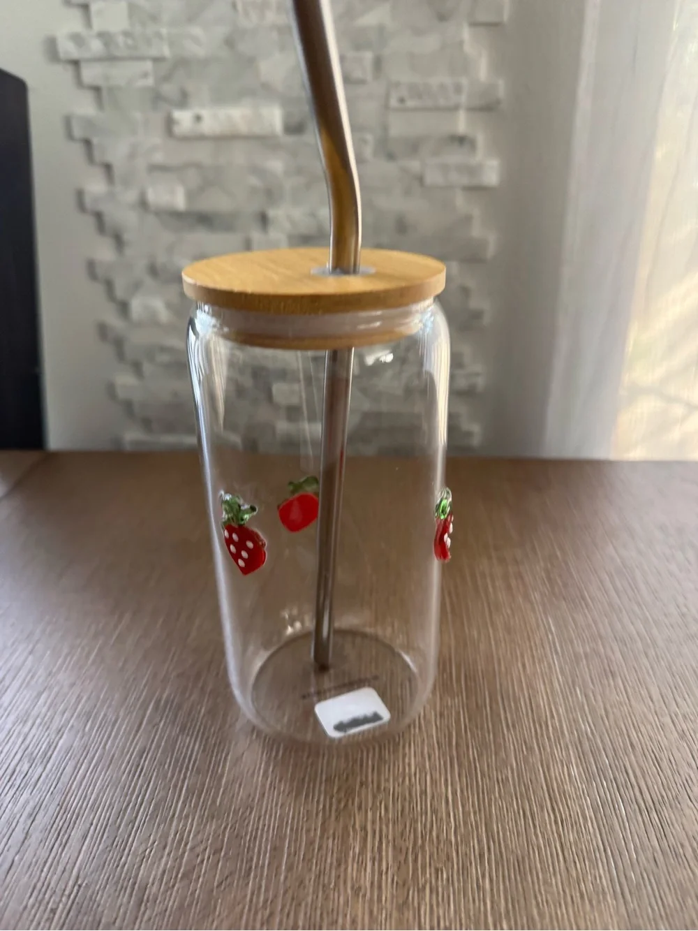 Anthropologie . Icon Juice Glass Tumbler with Lid Icon Juice Glass Large Tumbler